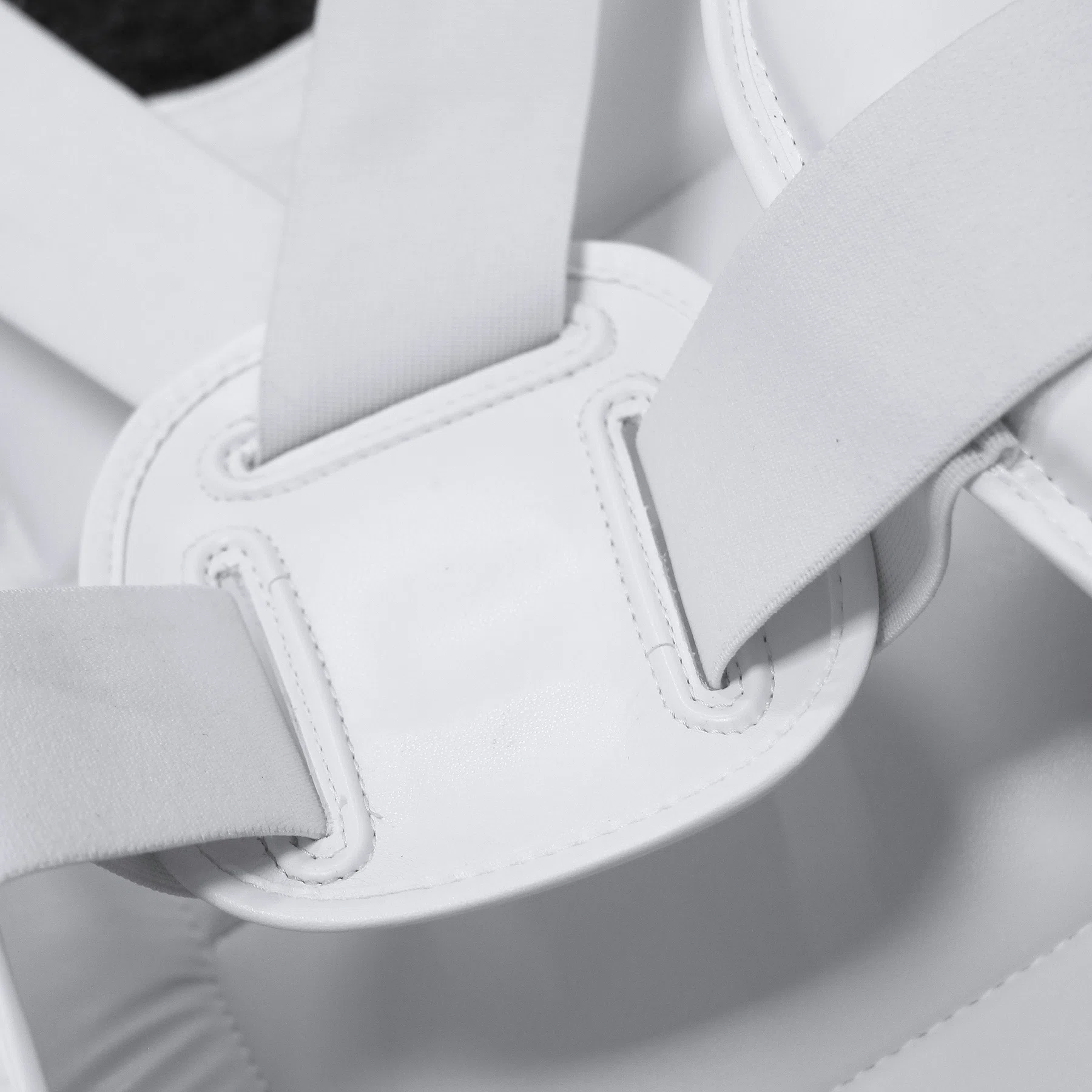 Protetor de Tórax Infantil Adidas WKF para Kumite - detalhe do produto